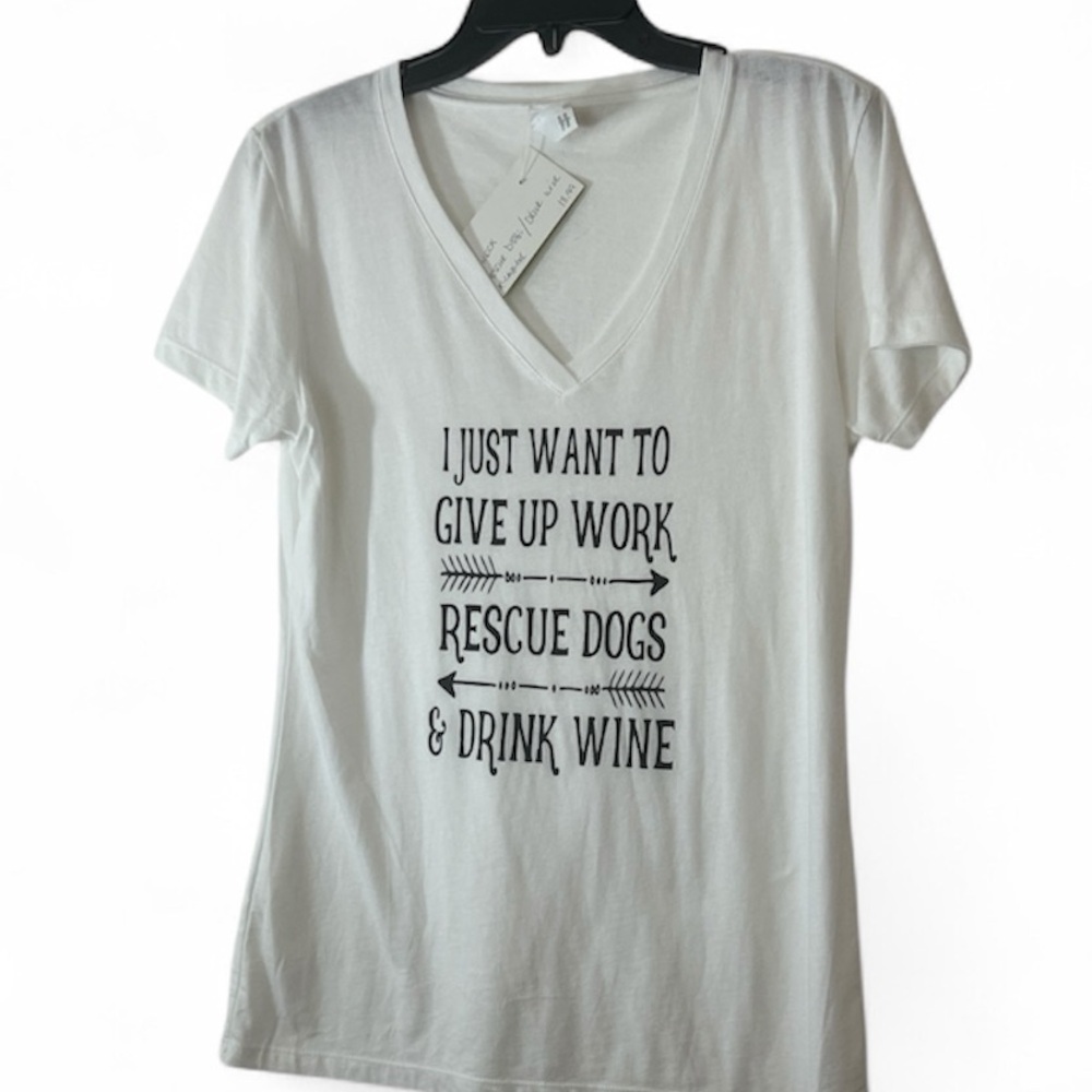 NWT Boutique White Graphic V-Neck Women’s T-Shirt